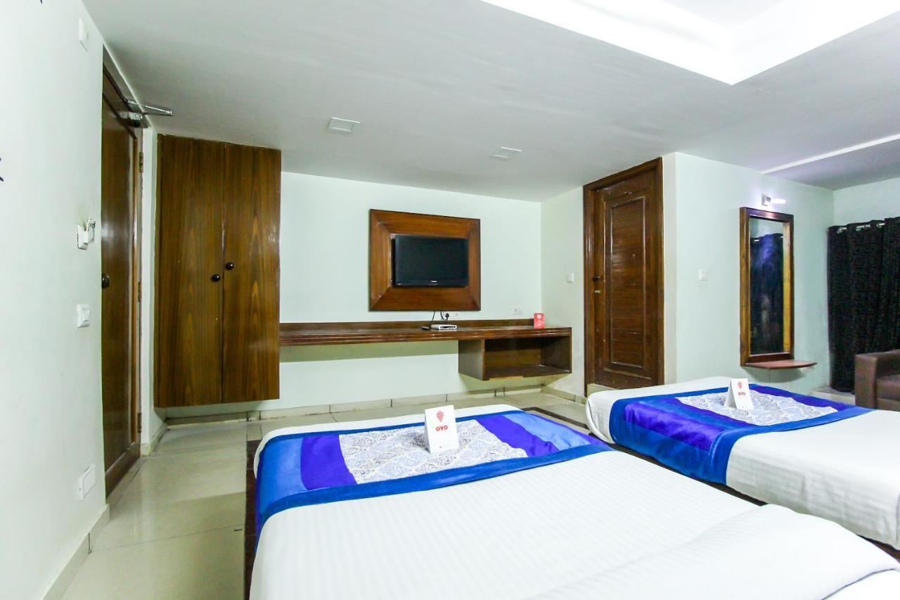 Hotel Seven Ahmedabad Exterior foto